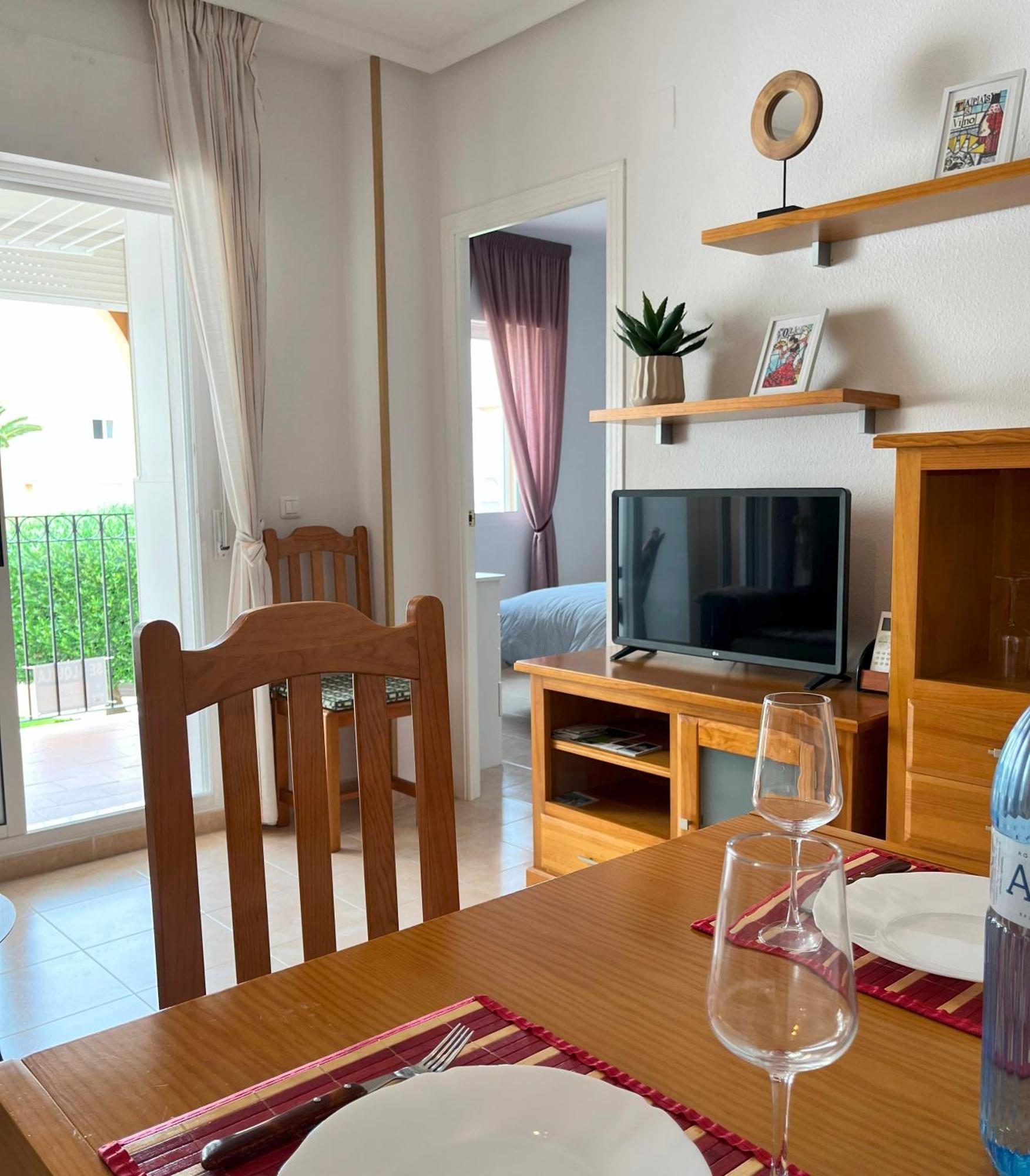Torrevieja 2 Bedrooms Appartment Luaran gambar